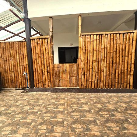 Big Bamboo Beach Resort 锡帕莱 外观 照片