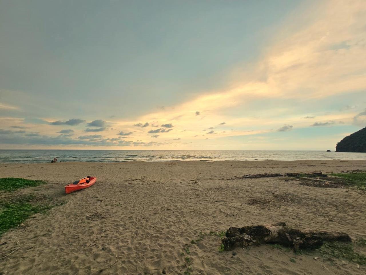 Big Bamboo Beach Resort 锡帕莱 外观 照片